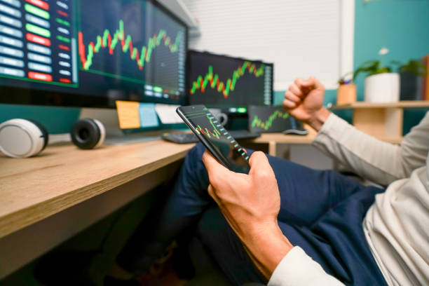 Какую лицензию имеет Бинариум